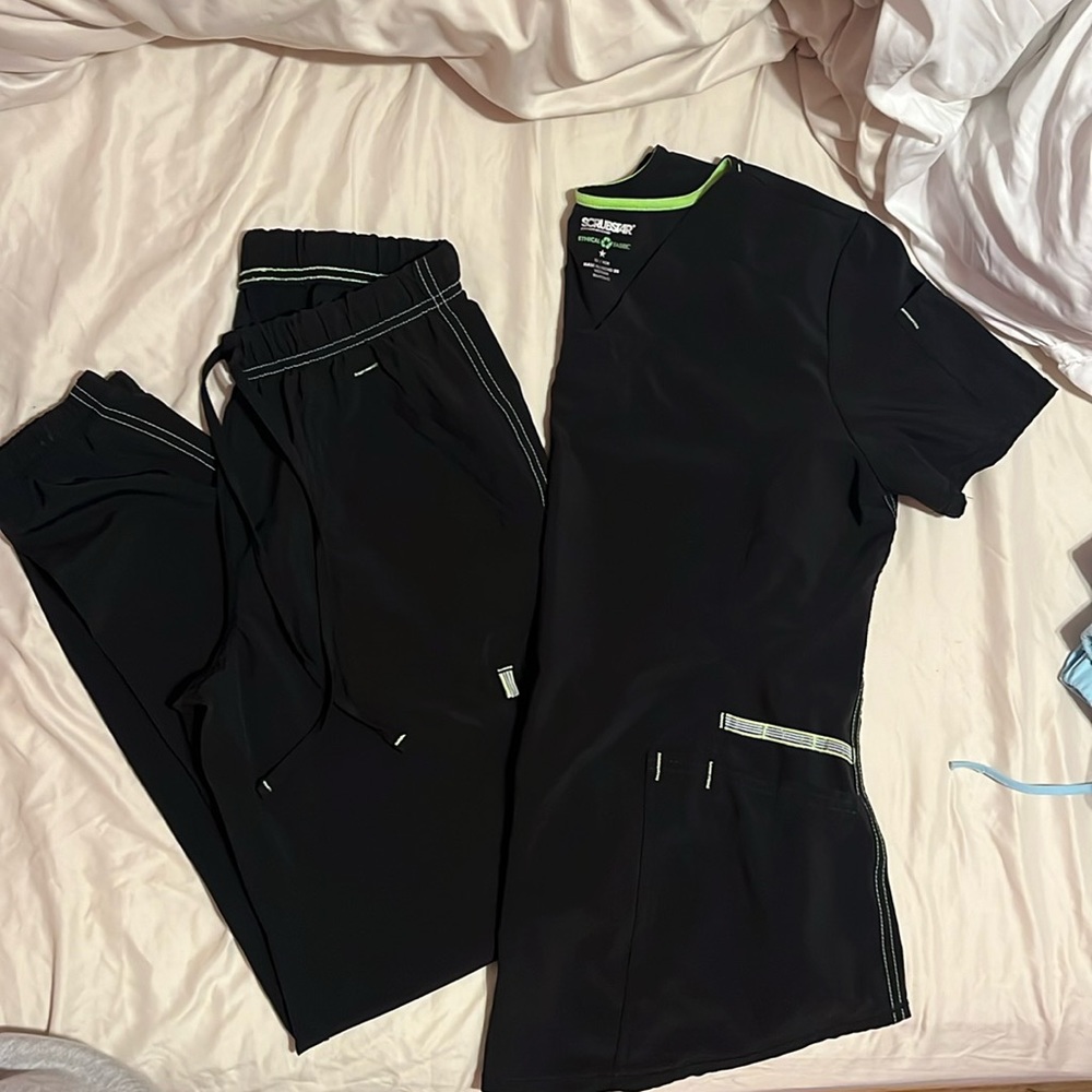 Scrubstar set